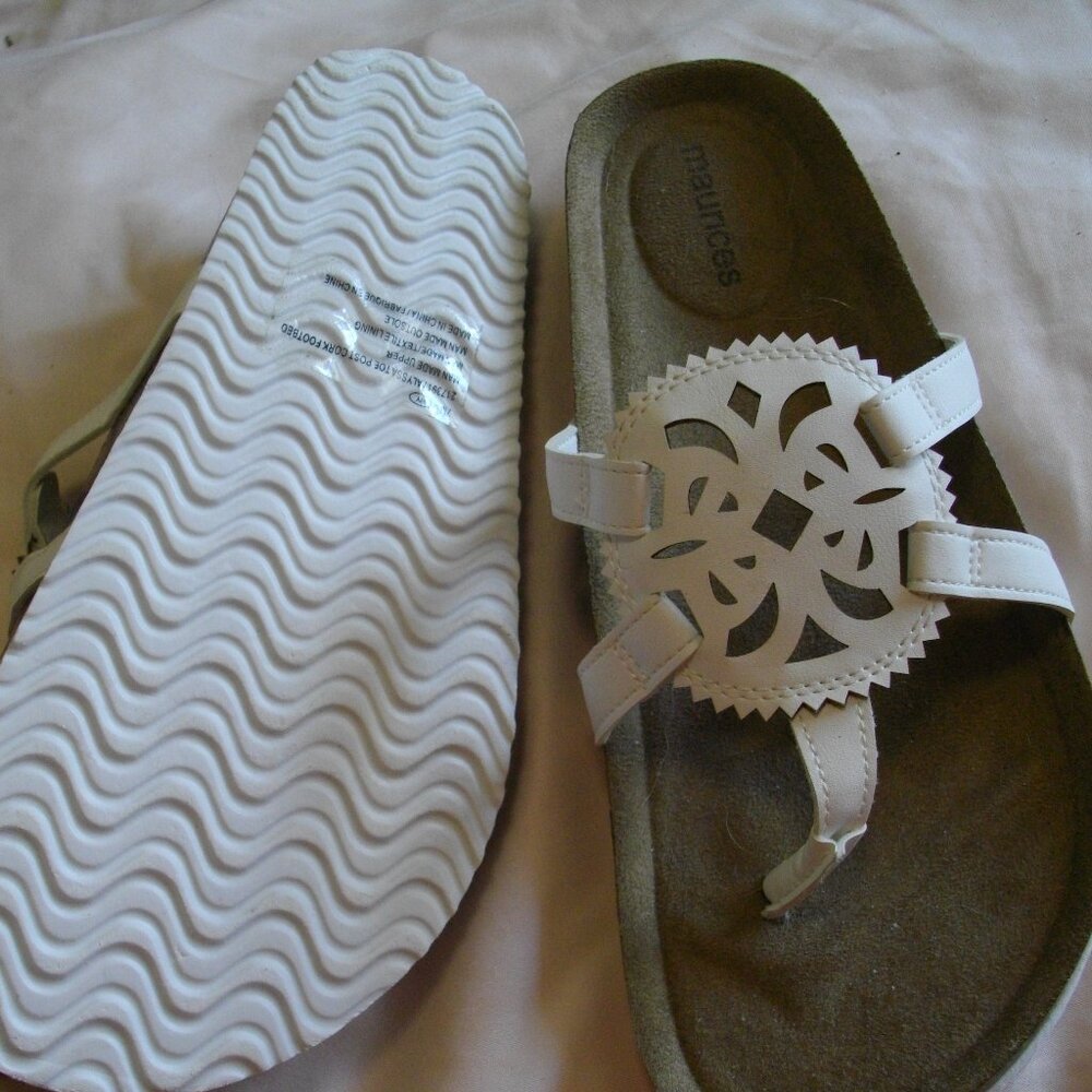 Maurice's white medallion sandals. Size 7. Like new.